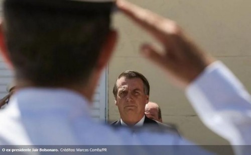 [Além de preso, Bolsonaro pode perder patente militar e regalias, anuncia a nova presidente do STM]