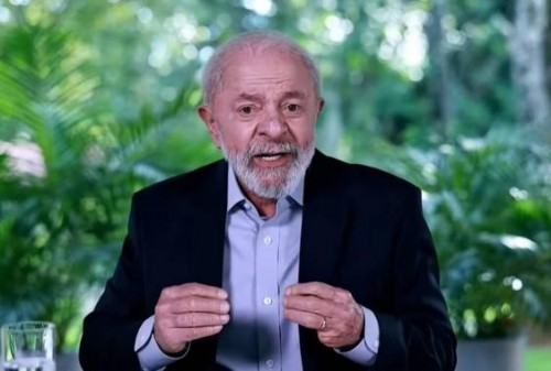 [Após crises do Pix e da validade, comida torna Lula alvo da oposição]