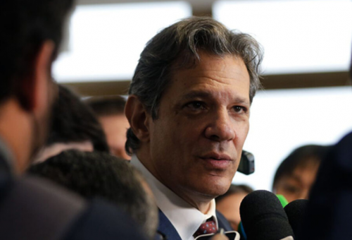 [Desenrola pode limpar 2,5 milhões de nomes se todos os bancos aderirem, afirma Haddad]