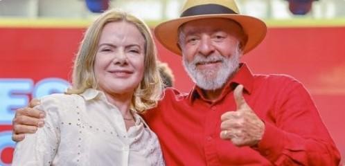 [Lula escolheu Gleisi porque está vendo: ‘quem não debandou vai debandar’]