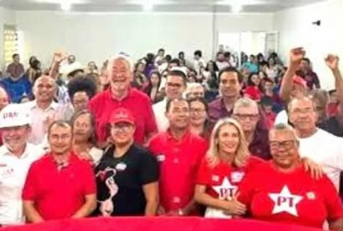 [PT em Arapiraca comemora 45 anos com plenária e debates]